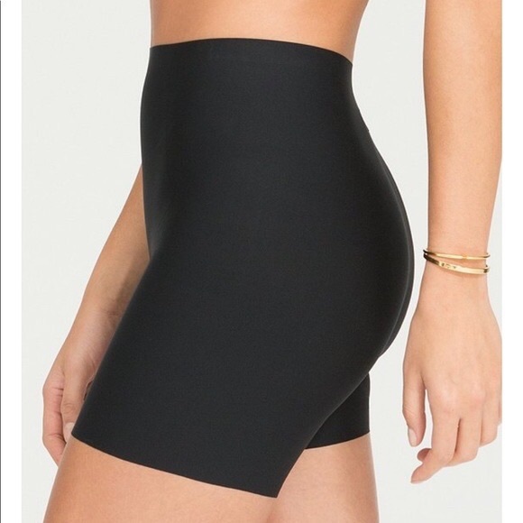 Spanx Thinstincts Black intimate shorts size XL - Picture 2 of 16